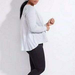 Livi by Lane Bryant pleated back sweatshirt 18/20